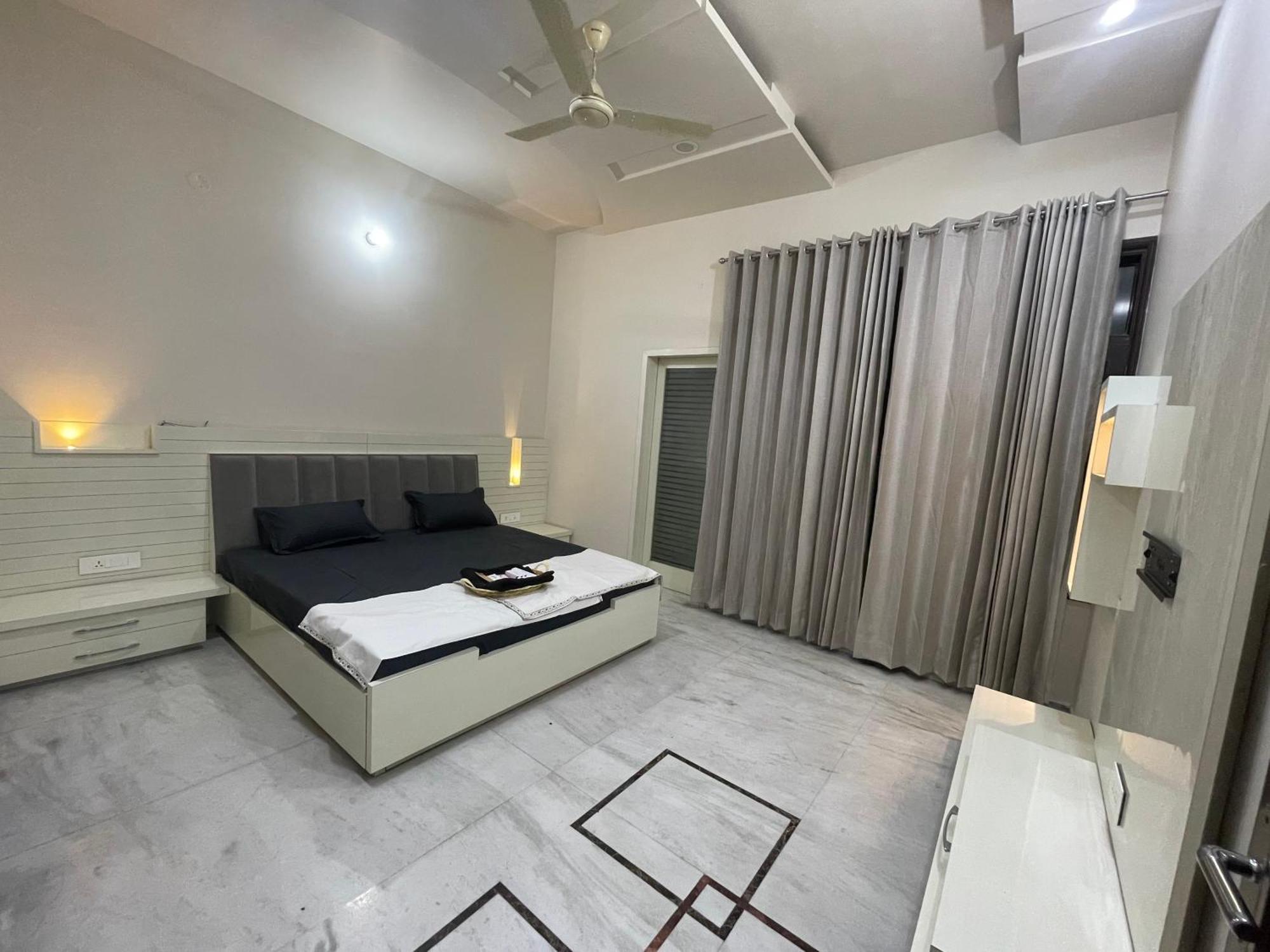 Urban Oasis Villa Amritsar Eksteriør billede
